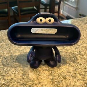 Beats pill speaker stand Blue